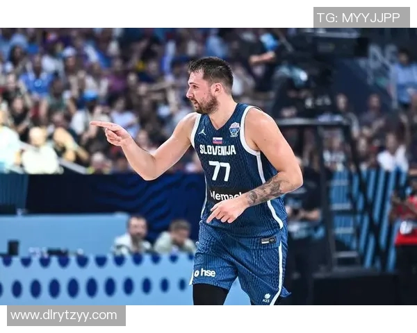 东契奇社媒发声正面回应争议事件引发球迷热议与持续关注